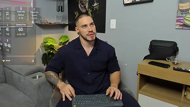 Giorgio-Leone online show from 10/19/25, 07:47