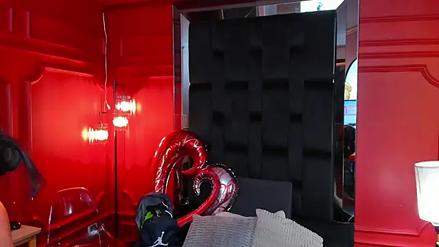 nathalie rossel online show from 02/16/25, 12:19