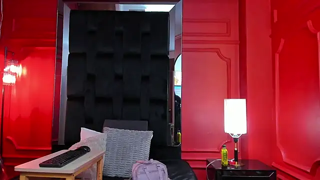 nathalie rossel online show from 02/25/25, 07:03