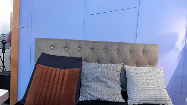 nathalie rossel online show from 09/17/25, 07:04