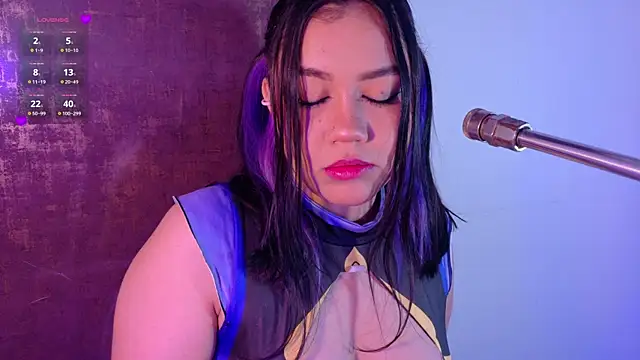 emma smile online show from 07/25/26, 12:36