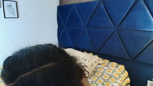 Akane Uwu online show from 09/30/25, 06:02