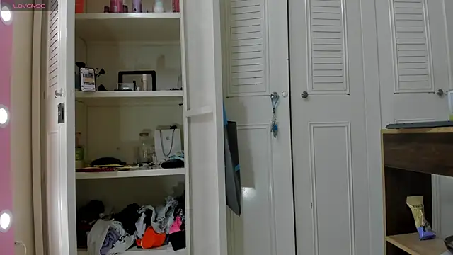 sweet amalia4 online show from 10/26/25, 07:20