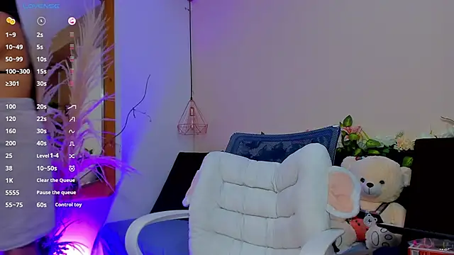 Snapshot of Hannah_williams1 chatting on 01/30/25, 02:49 Hannah williams1 online show from 01/30/25, 02:49