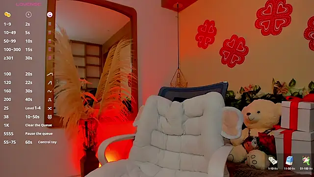 Hannah williams1 online show from 02/14/25, 09:21