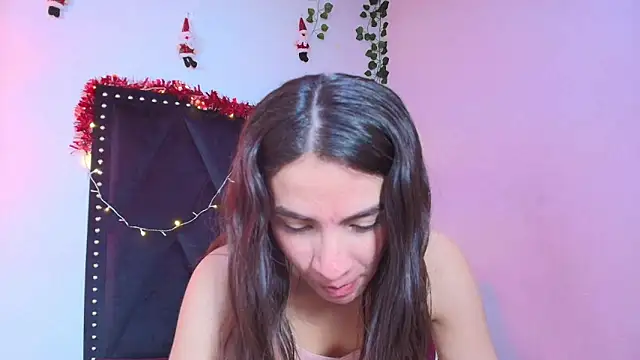 dafne queenn online show from 12/05/25, 12:58