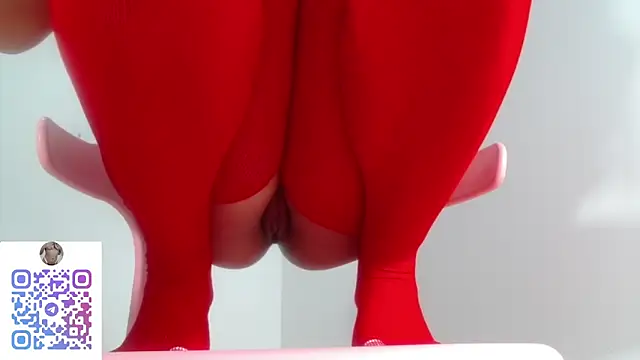 Full Fist online show from 12/21/25, 02:02