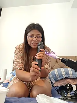 ARIANA SAENS online show from 02/21/25, 04:40