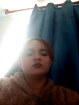 Snapshot of Naiara_Sex_ chatting on 12/10/24, 12:49 Naiara Sex  online show from 12/10/24, 12:49