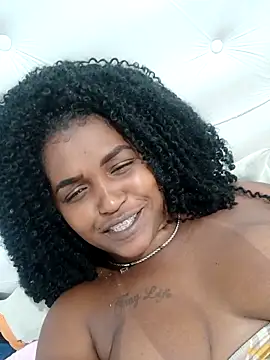 annybarros21 online show from 02/02/26, 05:11