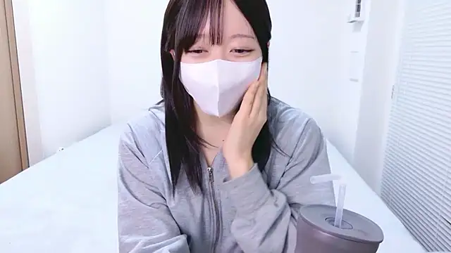 Yurie  online show from 03/15/26, 01:39