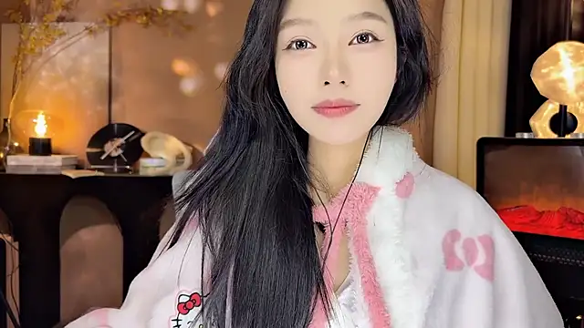 Snapshot of xiaodaibabyy chatting on 12/20/24, 04:04 xiaodaibabyy online show from 12/20/24, 04:04