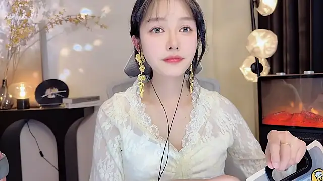 Snapshot of xiaodaibabyy chatting on 01/11/25, 03:31 xiaodaibabyy online show from 01/11/25, 03:31