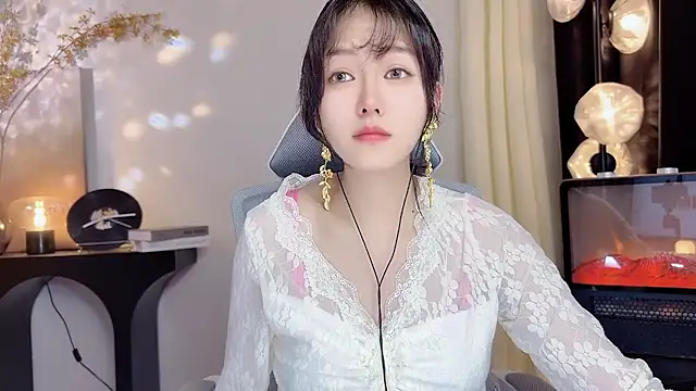 Snapshot of xiaodaibabyy chatting on 01/31/25, 12:07 xiaodaibabyy online show from 01/31/25, 12:07