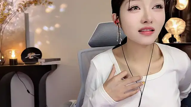 Snapshot of xiaodaibabyy chatting on 02/07/25, 04:14 xiaodaibabyy online show from 02/07/25, 04:14