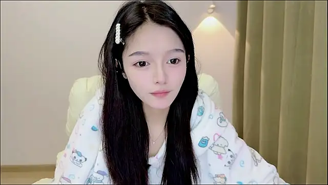 Snapshot of xiaodaibabyy chatting on 11/21/25, 07:51 xiaodaibabyy online show from 11/21/25, 07:51