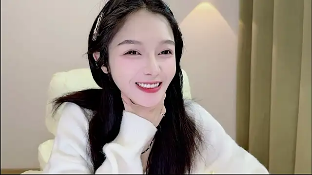 Snapshot of xiaodaibabyy chatting on 12/03/25, 02:04 xiaodaibabyy online show from 12/03/25, 02:04