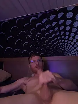 Snapshot of luv2cum7491 chatting on 12/23/24, 03:40 luv2cum7491 online show from 12/23/24, 03:40