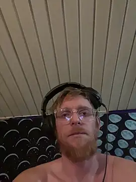 Snapshot of luv2cum7491 chatting on 02/05/25, 12:53 luv2cum7491 online show from 02/05/25, 12:53