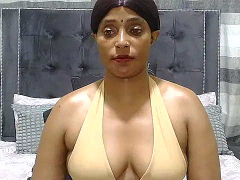 Snapshot of 922Ocean chatting on 02/06/25, 08:23 922Ocean online show from 02/06/25, 08:23