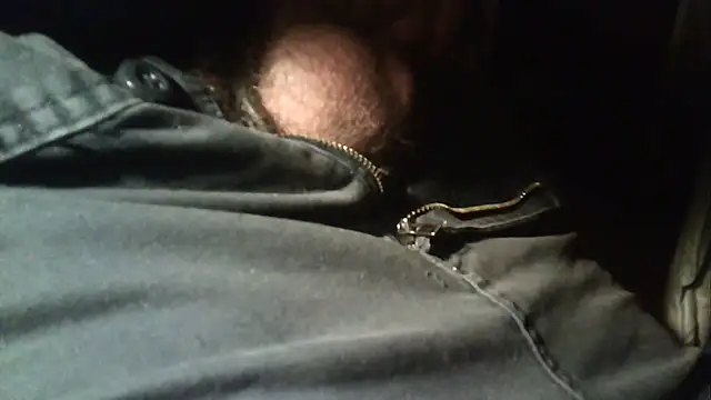 Snapshot of oliveirinhafotografo chatting on 01/24/25, 10:19 oliveirinhafotografo online show from 01/24/25, 10:19