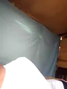 Snapshot of jose5320_20 chatting on 10/28/25, 02:42 jose5320 20 online show from 10/28/25, 02:42