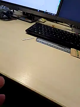 Snapshot of Ibag01 chatting on 01/28/25, 09:50 Ibag01 online show from 01/28/25, 09:50