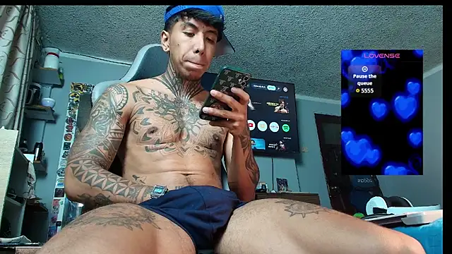 Nickhot0609 online show from 02/24/26, 03:15