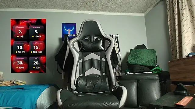 Nickhot0609 online show from 03/30/26, 09:54