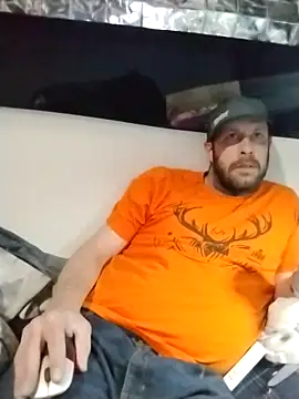 axelongshaft69 online show from 12/23/24, 02:35