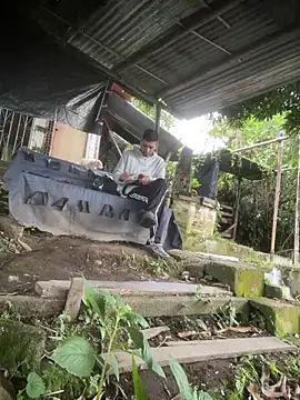 Jestebanano online show from 03/18/26, 12:30