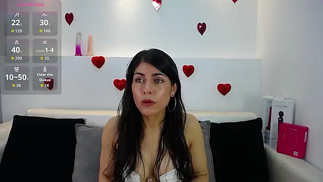 Melodi Roux online show from 03/05/26, 01:40