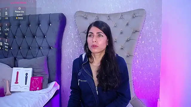 Melodi Roux online show from 03/08/26, 12:53