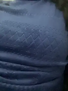 Snapshot of Lina-lolo chatting on 12/18/24, 07:08 Lina-lolo online show from 12/18/24, 07:08