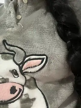 Snapshot of Lina-lolo chatting on 01/05/25, 09:36 Lina-lolo online show from 01/05/25, 09:36