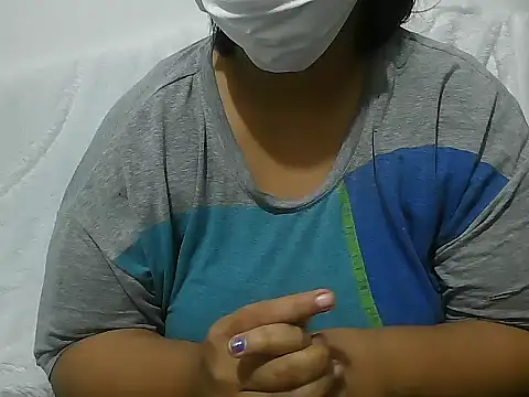 Queen of boobs01 online show from 01/08/25, 05:48