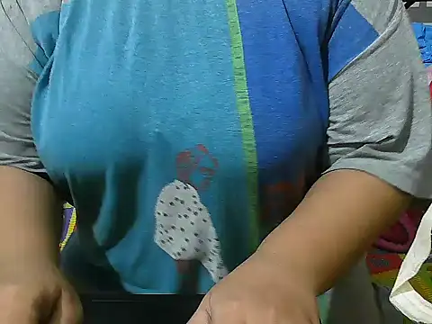 Queen of boobs01 online show from 01/20/25, 06:43