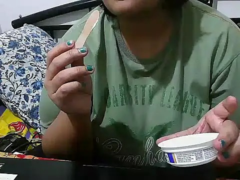 Queen of boobs01 online show from 01/21/25, 06:12