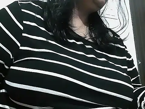 Queen of boobs01 online show from 03/22/26, 05:38