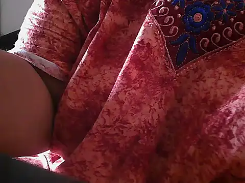 Queen of boobs01 online show from 04/20/26, 03:31