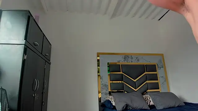 MattDevon online show from 09/30/25, 05:29