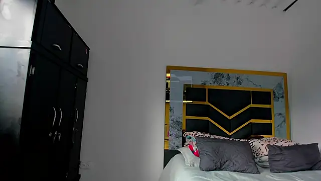 MattDevon online show from 10/17/25, 10:01