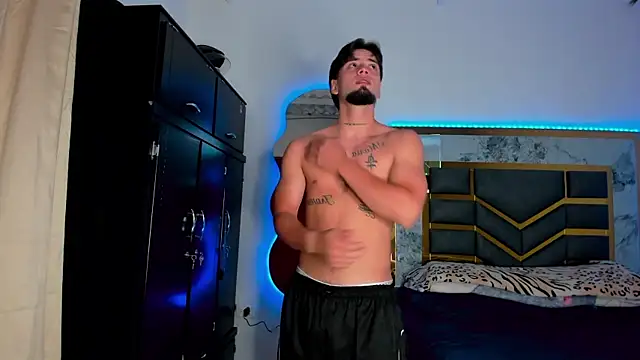 MattDevon online show from 10/22/25, 08:19