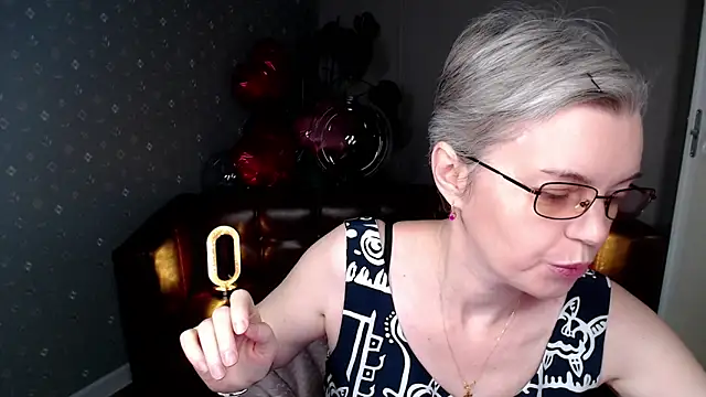 Cutie Erikaa1 online show from 03/02/26, 02:14