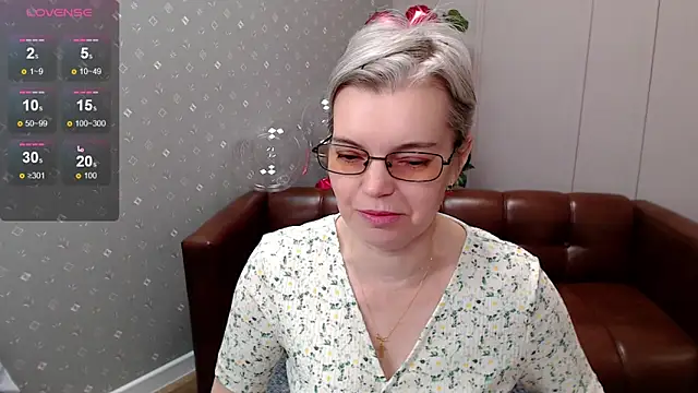 Cutie Erikaa1 online show from 03/13/26, 02:18