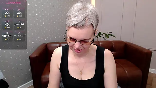 Cutie Erikaa1 online show from 03/29/26, 02:22