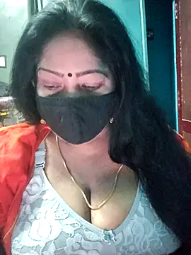 Snapshot of maniisha chatting on 05/28/26, 04:37 maniisha online show from 05/28/26, 04:37