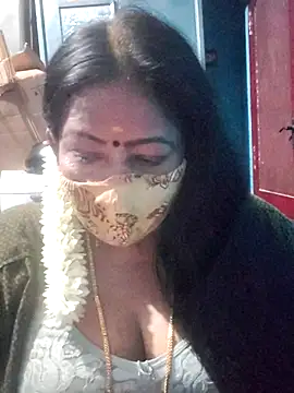maniisha online show from 07/19/26, 04:33