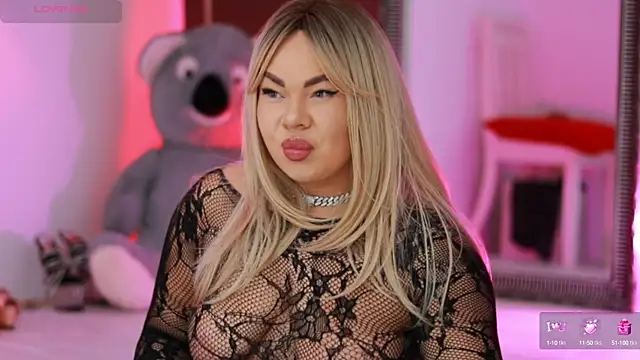 Snapshot of MissLilaa chatting on 03/16/25, 05:28 MissLilaa online show from 03/16/25, 05:28