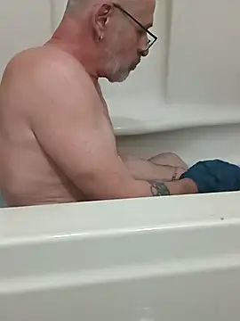 geilerschwanz64 online show from 01/11/25, 09:04